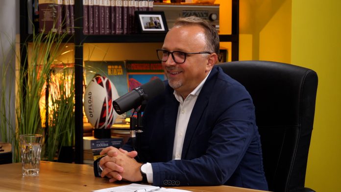 inv 3 ”La fotbal, la politică, ne pricepem la toate, dar nu prea…”! Știe românul ce oferă banca? Horia Gustă pune punctul pe i, acesta este adevărul