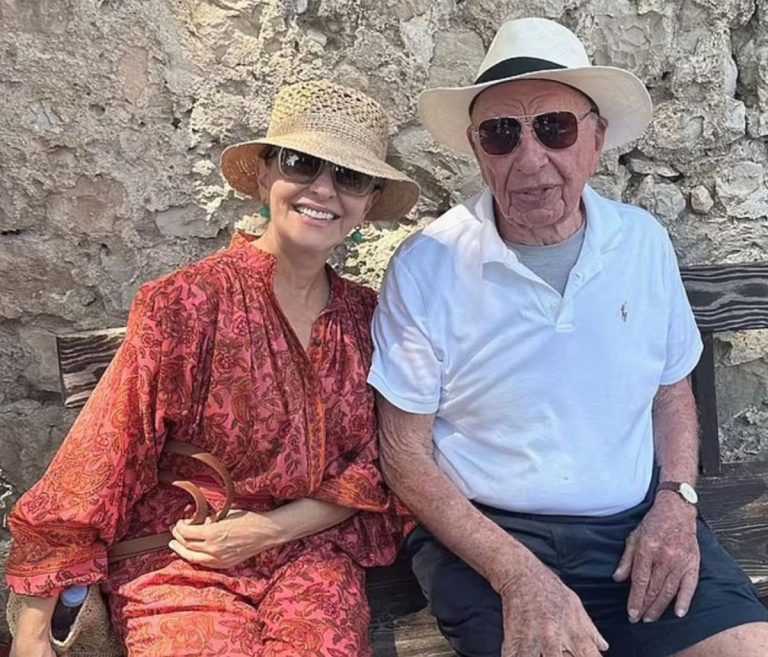 Miliardarul Rupert Murdoch s-a logodit pentru a șasea oară, la 92 de ani. Cine este Elena Zhukova