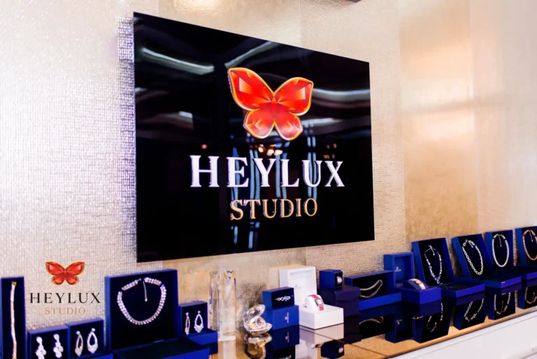 Heylux Studio deschide noi oportunitati de angajare in videochat(P)